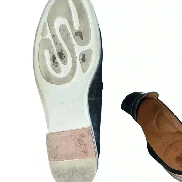 Gentle Souls by Kenneth Cole black leather mule loafers size 6 buttery soft - Picture 5 of 5